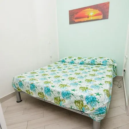 Stella Maris Bed & Breakfast 3*